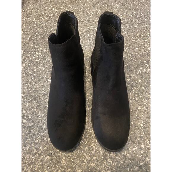 City Classified Women Ankle Boots Elastic Booties Size 6 - Picture 7 of 7